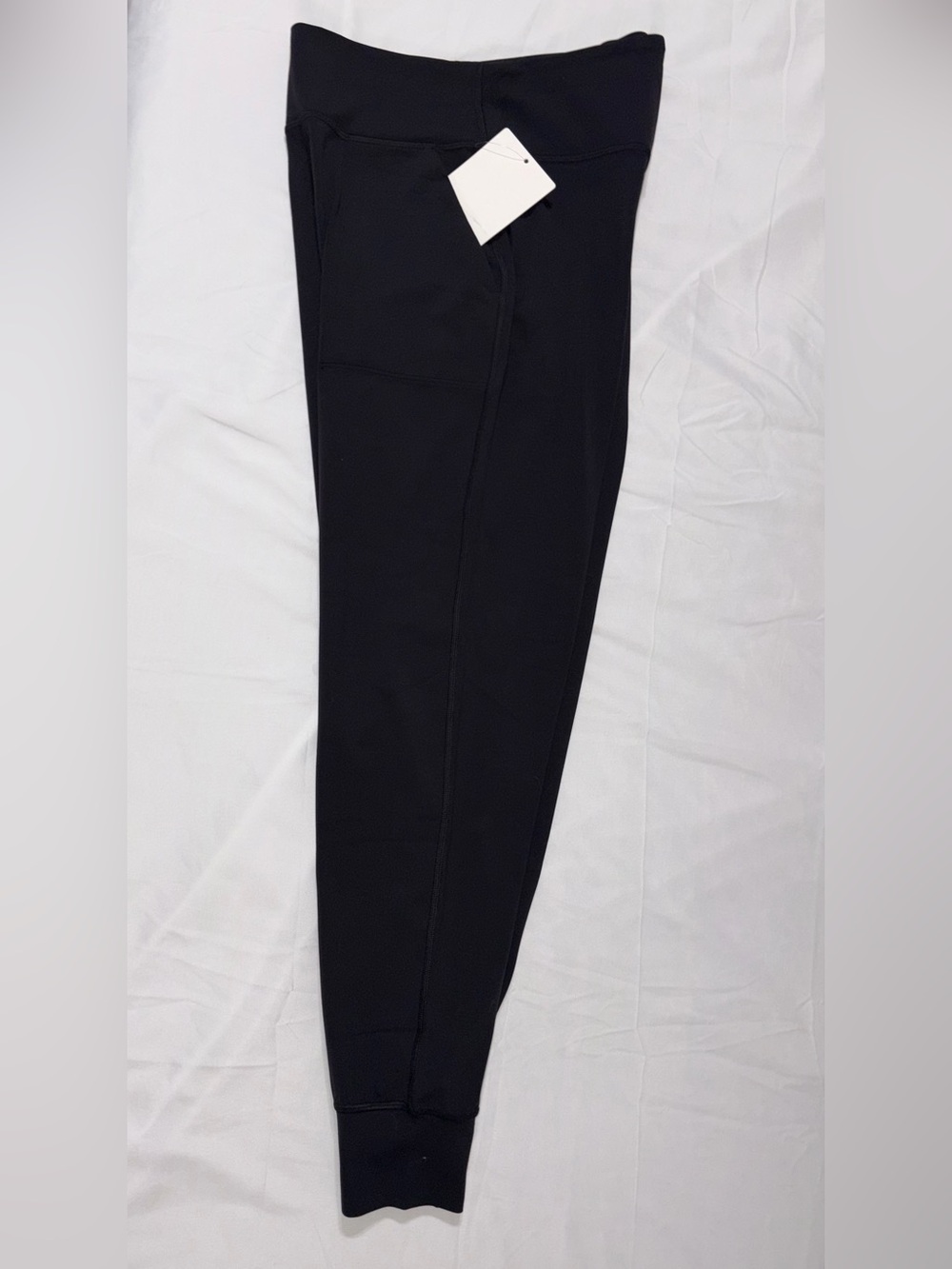 NWT*LULULEMON*SIZE 6* ALIGN HIGH RISE JOGGER*AUTHENTIC*BLACK*$118 RETAIL*25” LNG - Picture 13 of 16